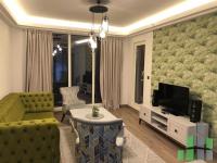 Se izdava namesten stan vo Skopje, Aerodrom so povrshina od 52 m2.
 Ekstra: Klima, Centralno Parno, Lift, Nova Zgrada, Parking.
 Cena: 600 EUR